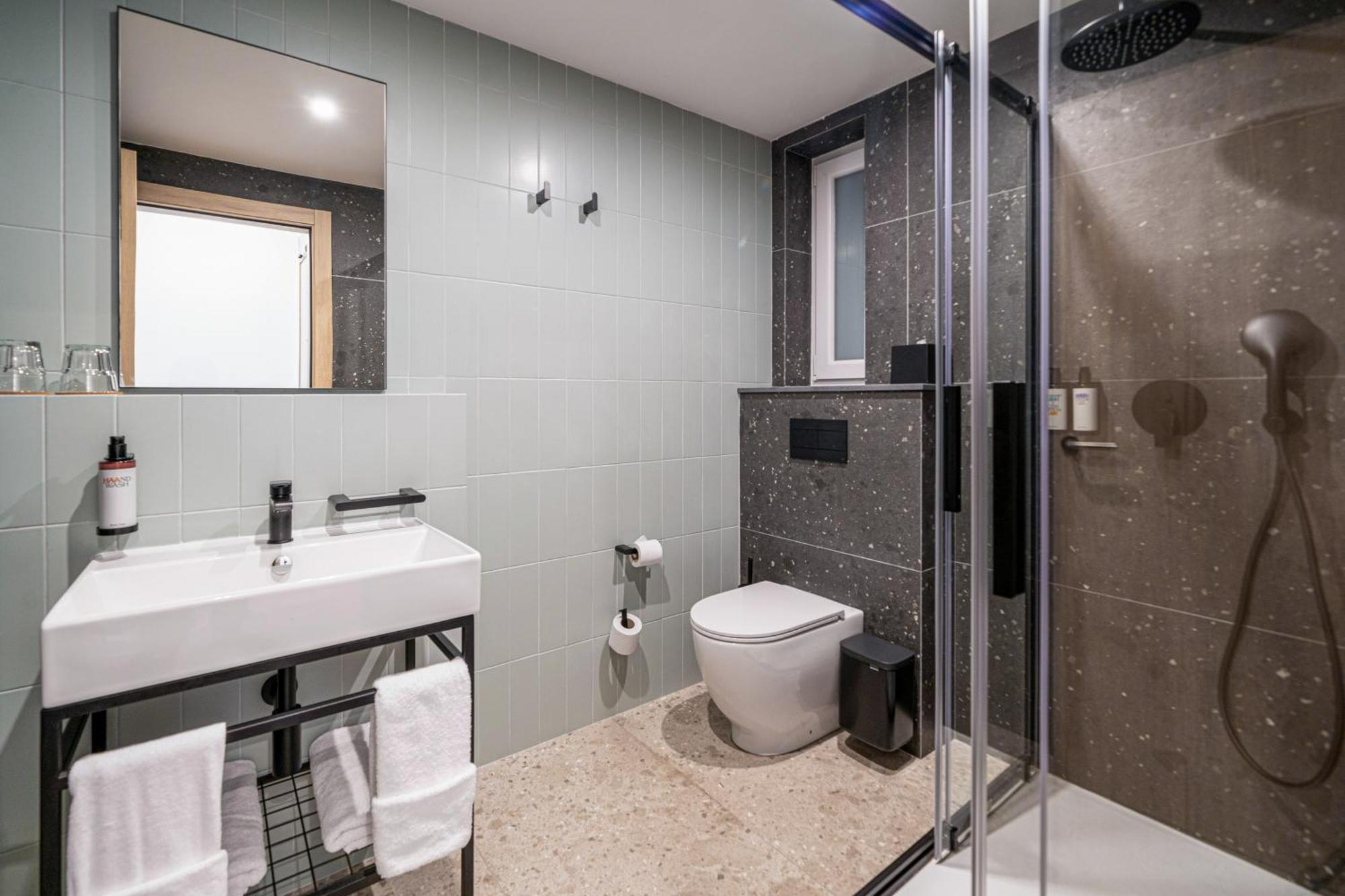 Hotel Scirocco St Julian'S, Affiliated By Melia Saint Julian's Ngoại thất bức ảnh