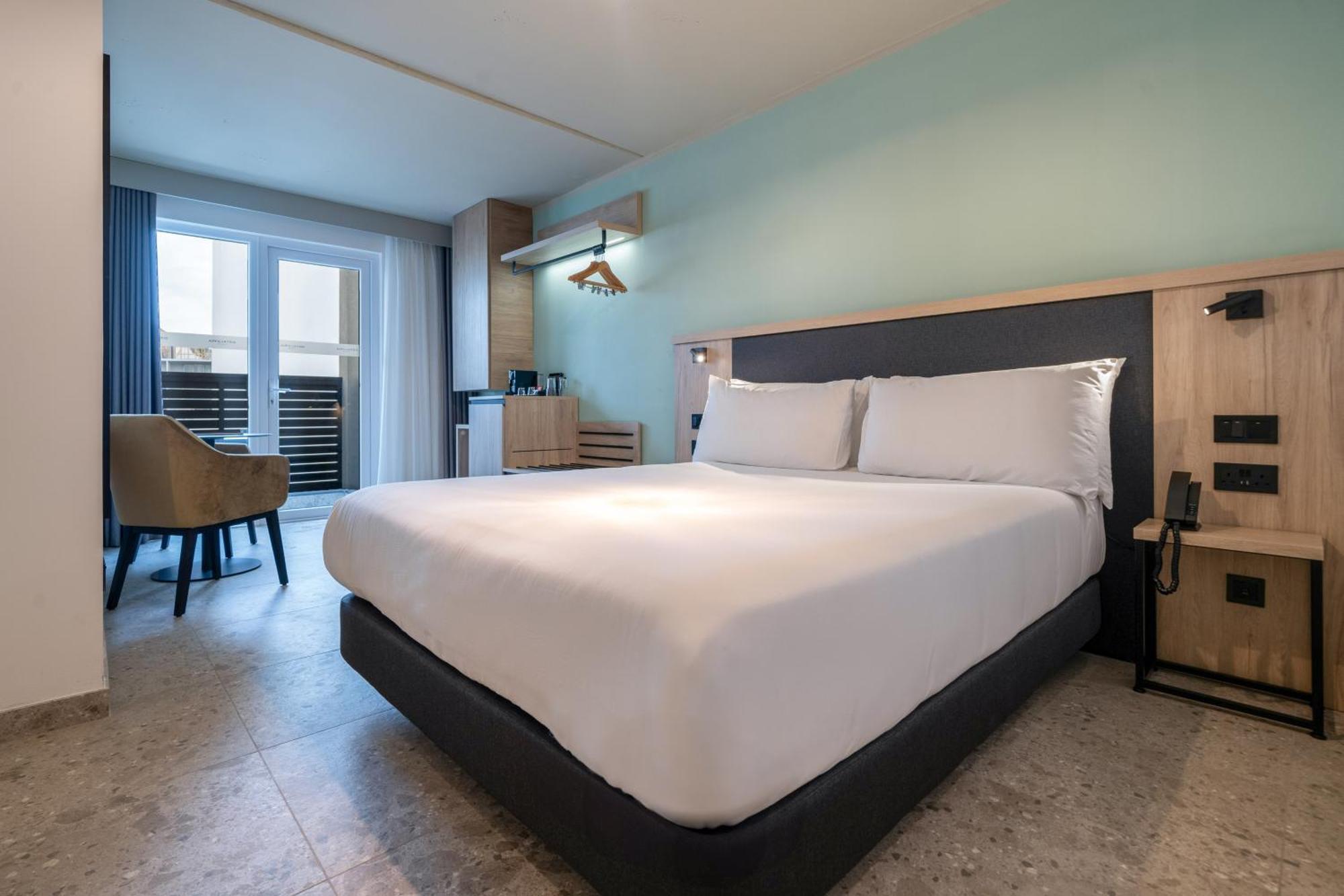 Hotel Scirocco St Julian'S, Affiliated By Melia Saint Julian's Ngoại thất bức ảnh