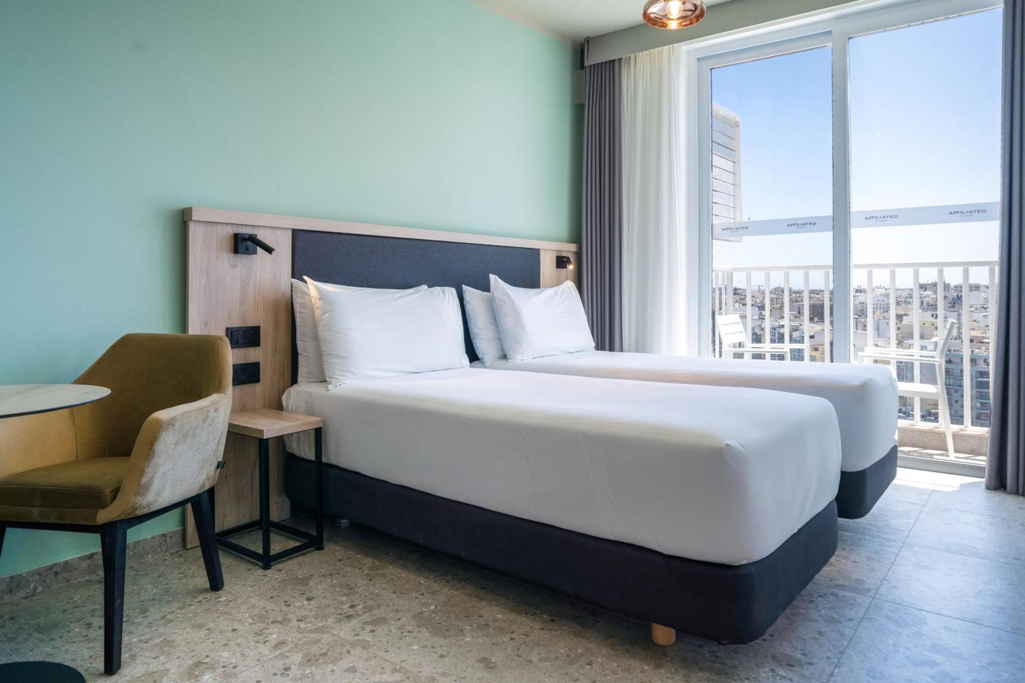 Hotel Scirocco St Julian'S, Affiliated By Melia Saint Julian's Ngoại thất bức ảnh