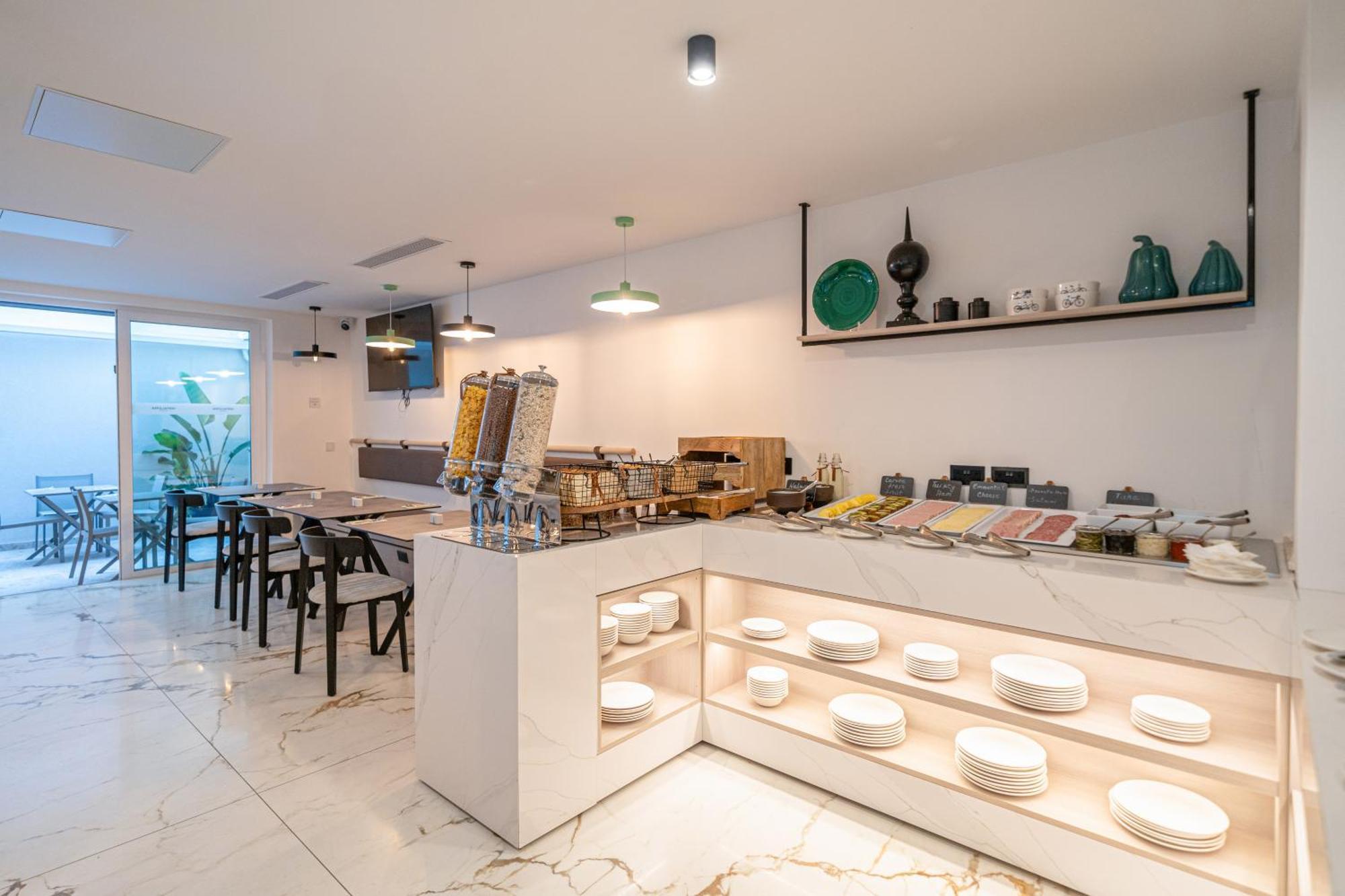 Hotel Scirocco St Julian'S, Affiliated By Melia Saint Julian's Ngoại thất bức ảnh