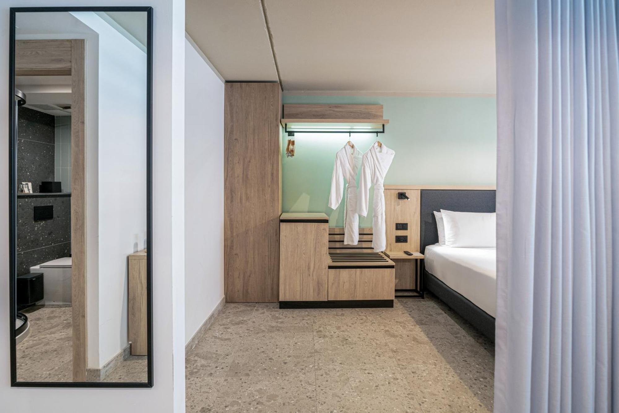 Hotel Scirocco St Julian'S, Affiliated By Melia Saint Julian's Ngoại thất bức ảnh